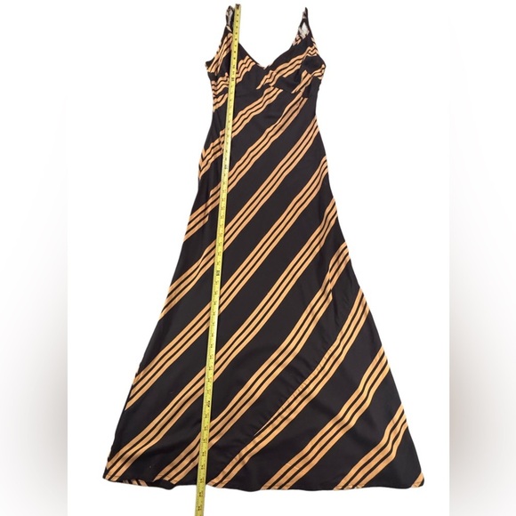 ASOS Black and Gold Striped Maxi Dress - Picture 4 of 5